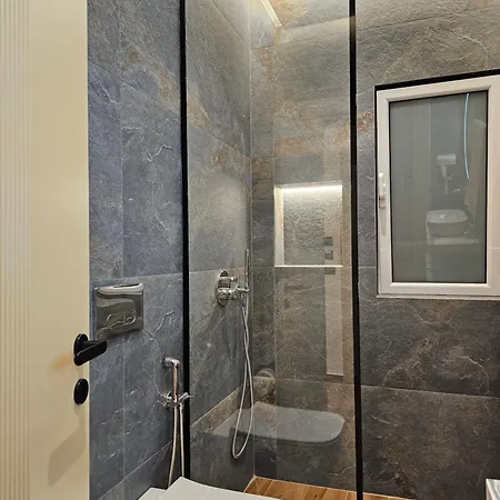 Boutique Ahmeti Sarandë